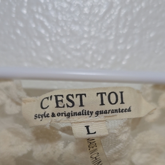 Embellished Cream Cropped Blouse with Ruffles - Picture 4 of 4